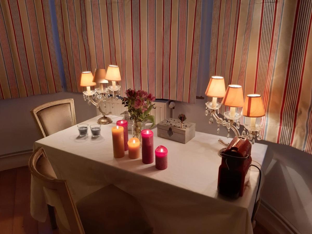 ブリュッセル Le Dernier Metro Bed & Breakfast エクステリア 写真
